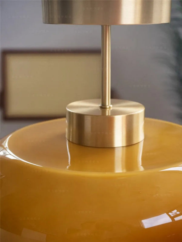 Parmesan-inspired round ceiling light with soft glow
