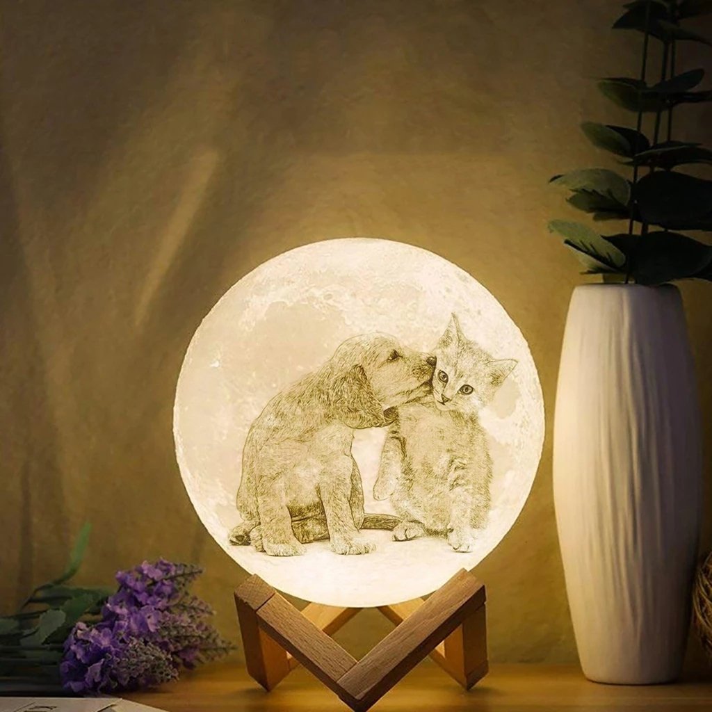 Personalized lunar lamp with couple's picture