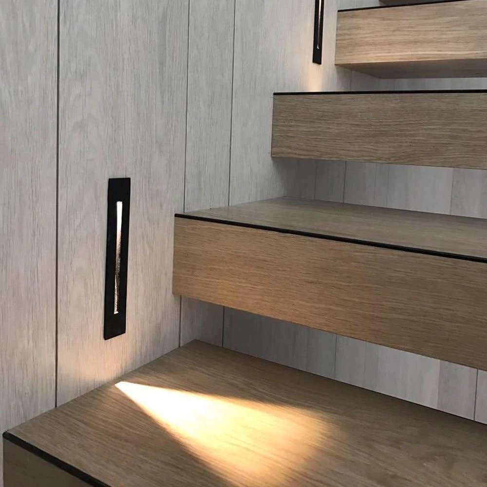 Wall-mounted recessed LED light fixture