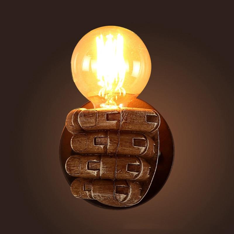 hand sculpture wall lamp
