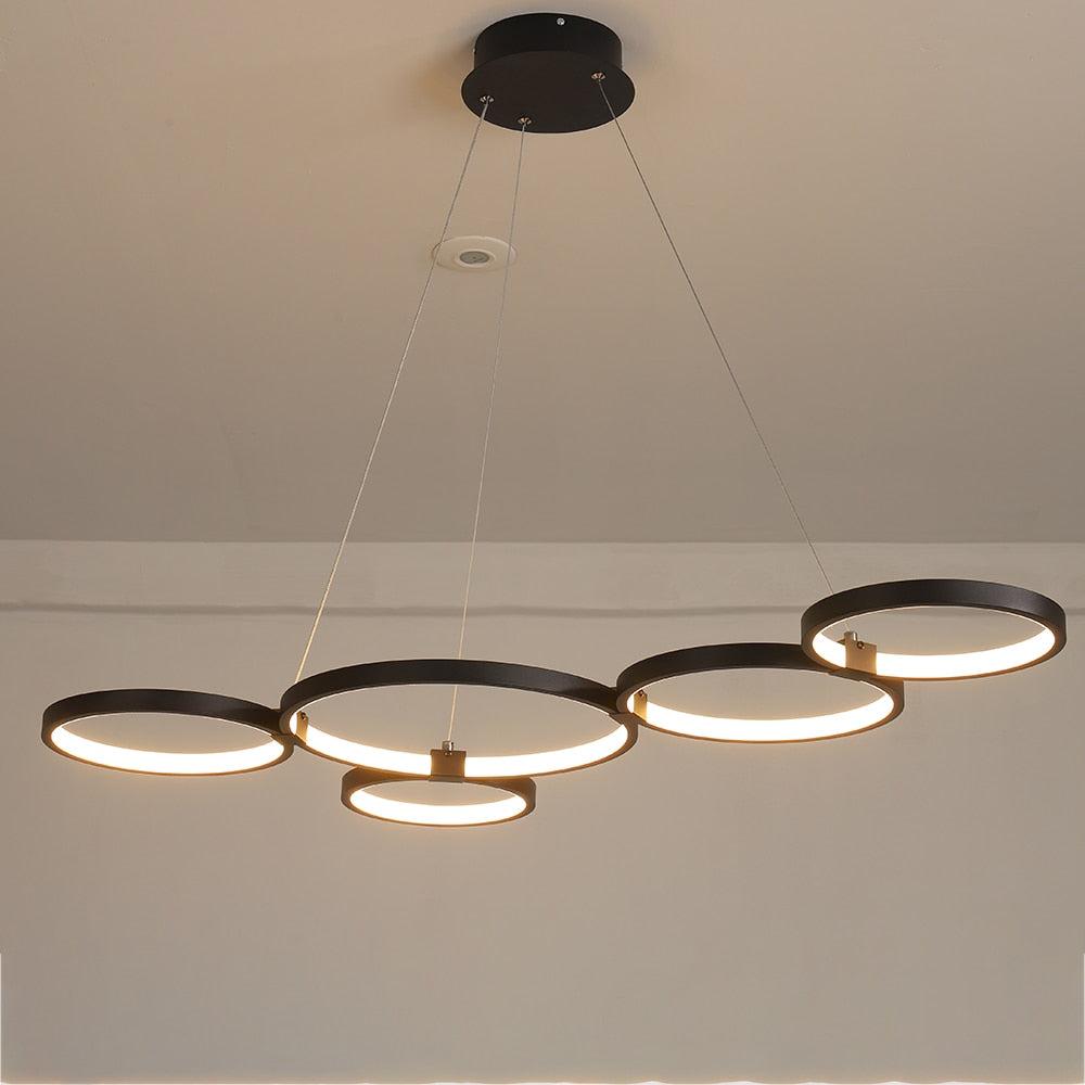 5 rings round chandelier black