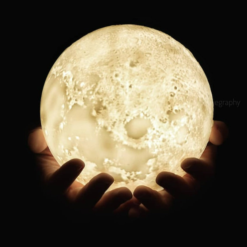 USB rechargeable moon lamp with cable