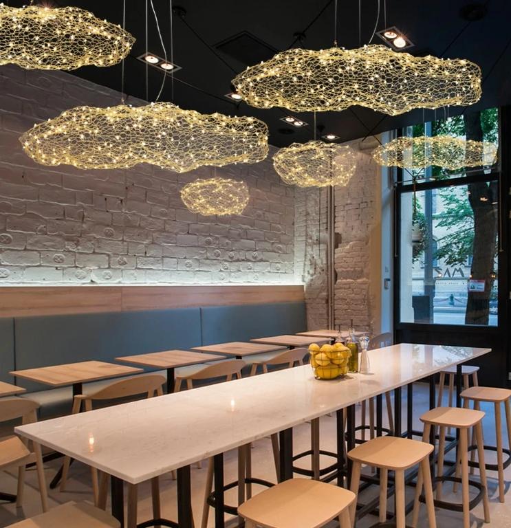 Avvrica Floating Cloud Light