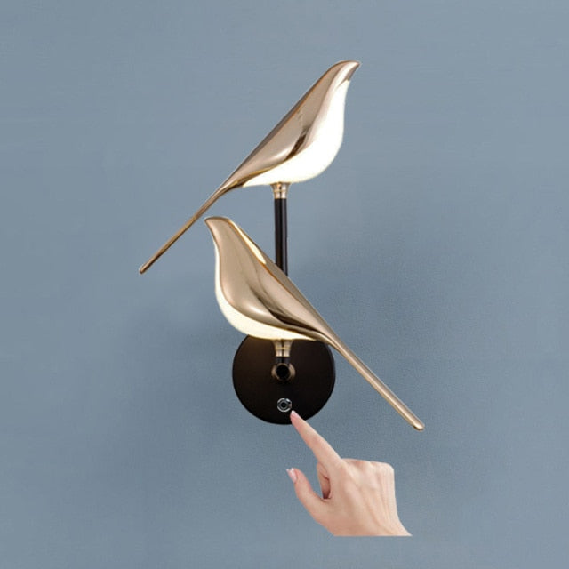 2 lights bird wall lamp